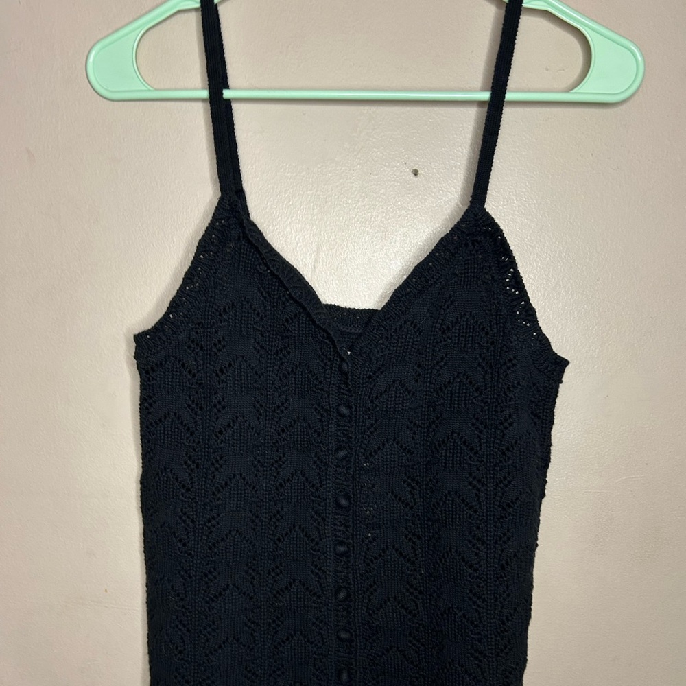 Aerie sweater button front black tank Top size medium